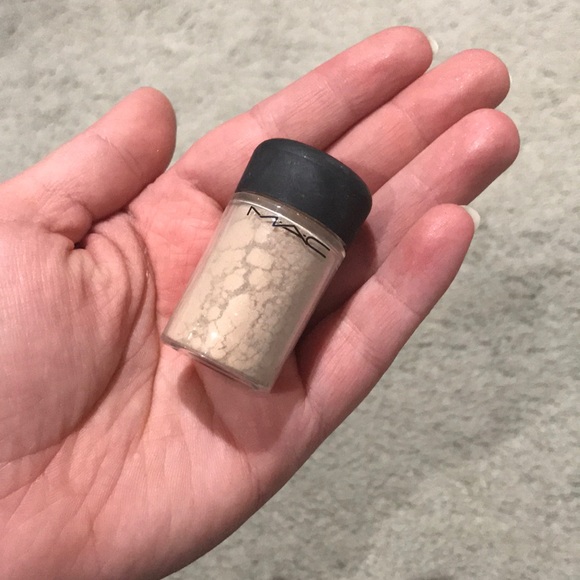 MAC Cosmetics Other - Mac Naked Pigment